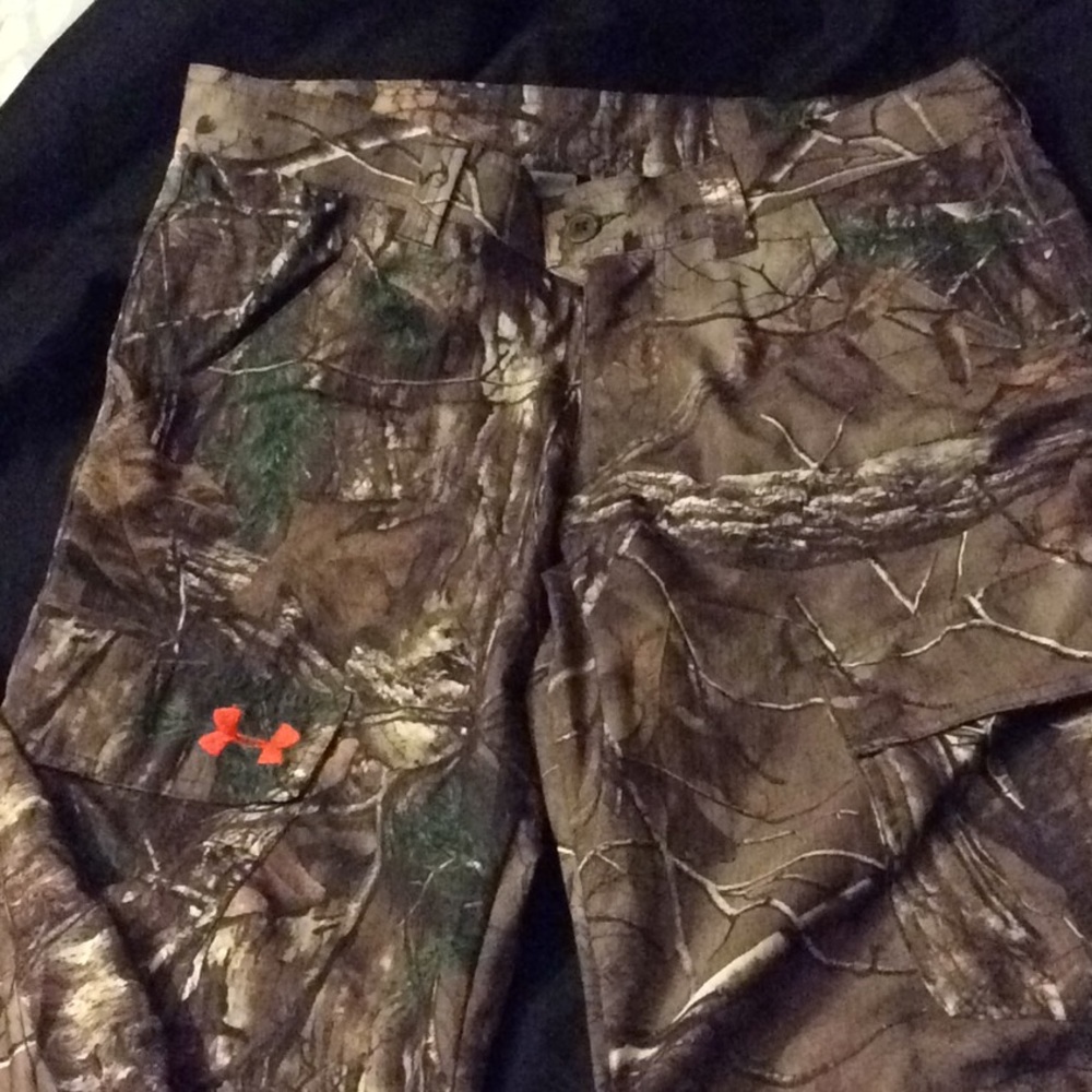 Under Armour Camouflage Cargo Pants
